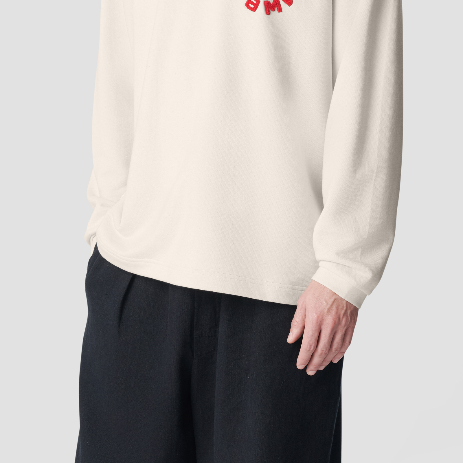 ARC RAW CREW SWEAT - model