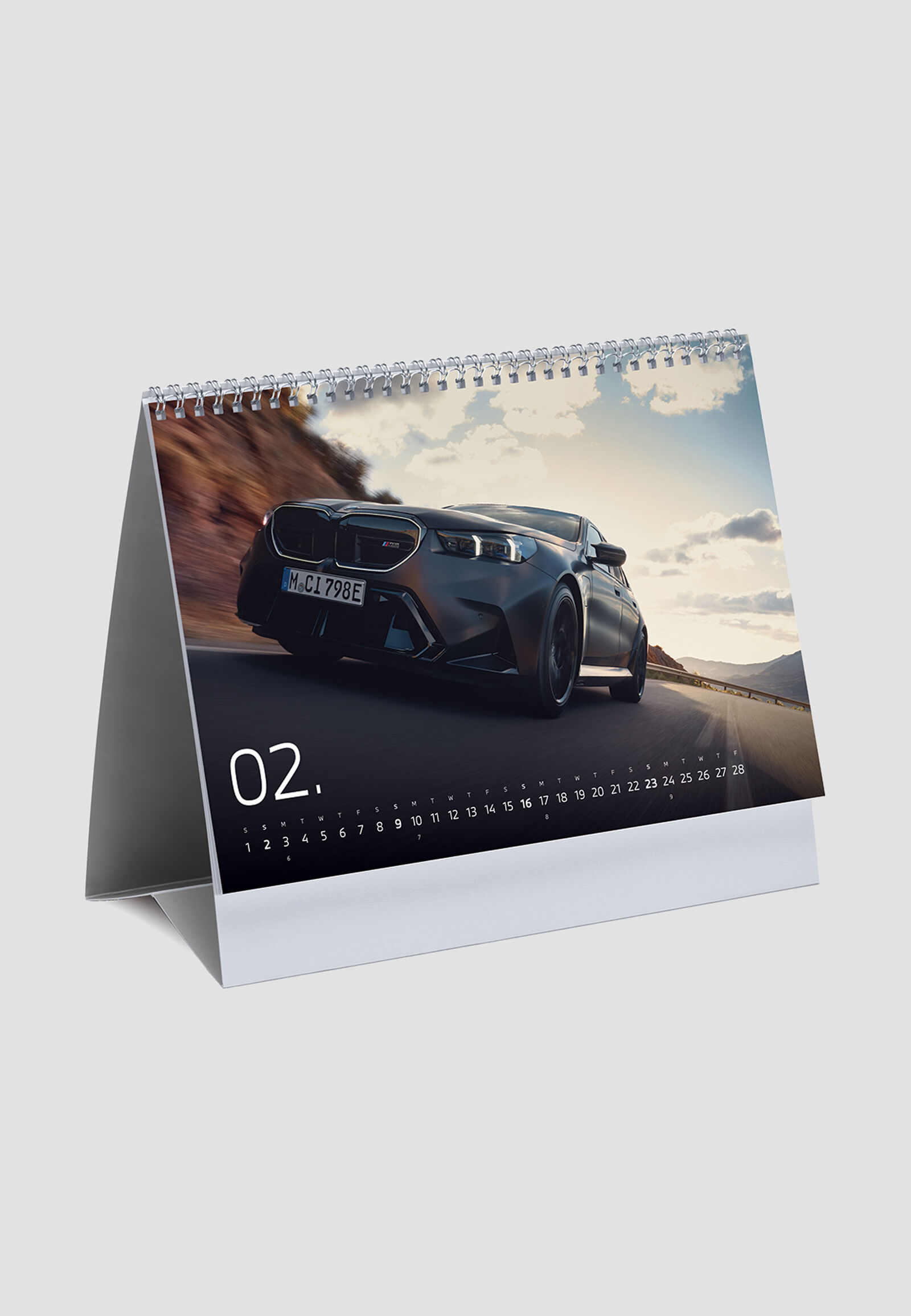 BMW M DESK CALENDAR 2026 - hi-res