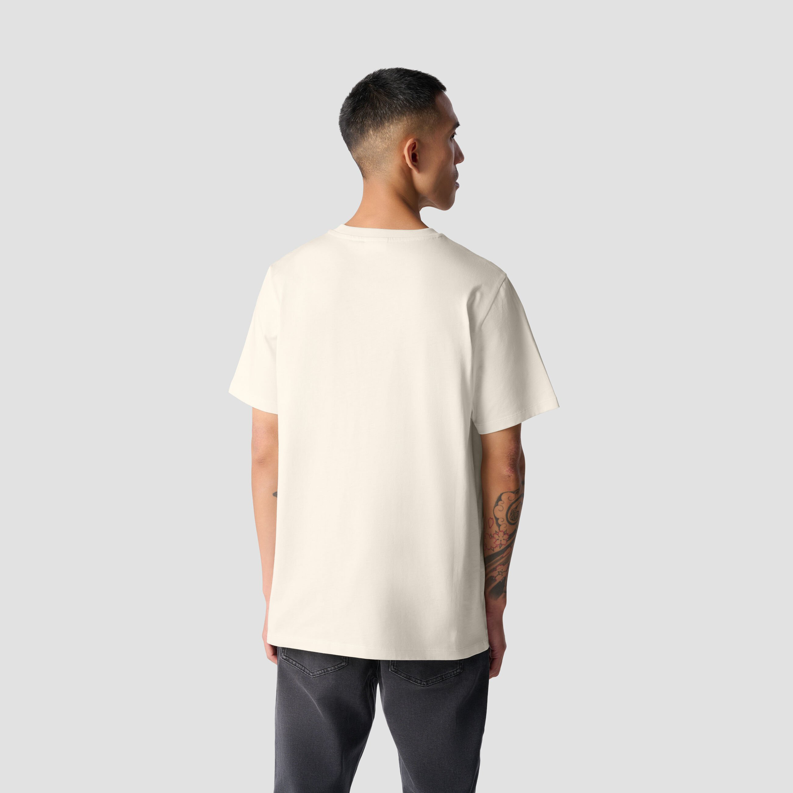 CORE LARGE BMW T-SHIRT - model