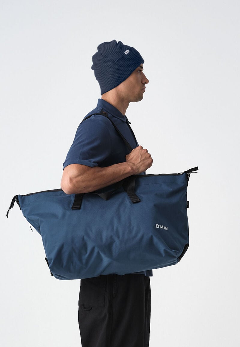 NEUE Klasse Weekender-Tasche