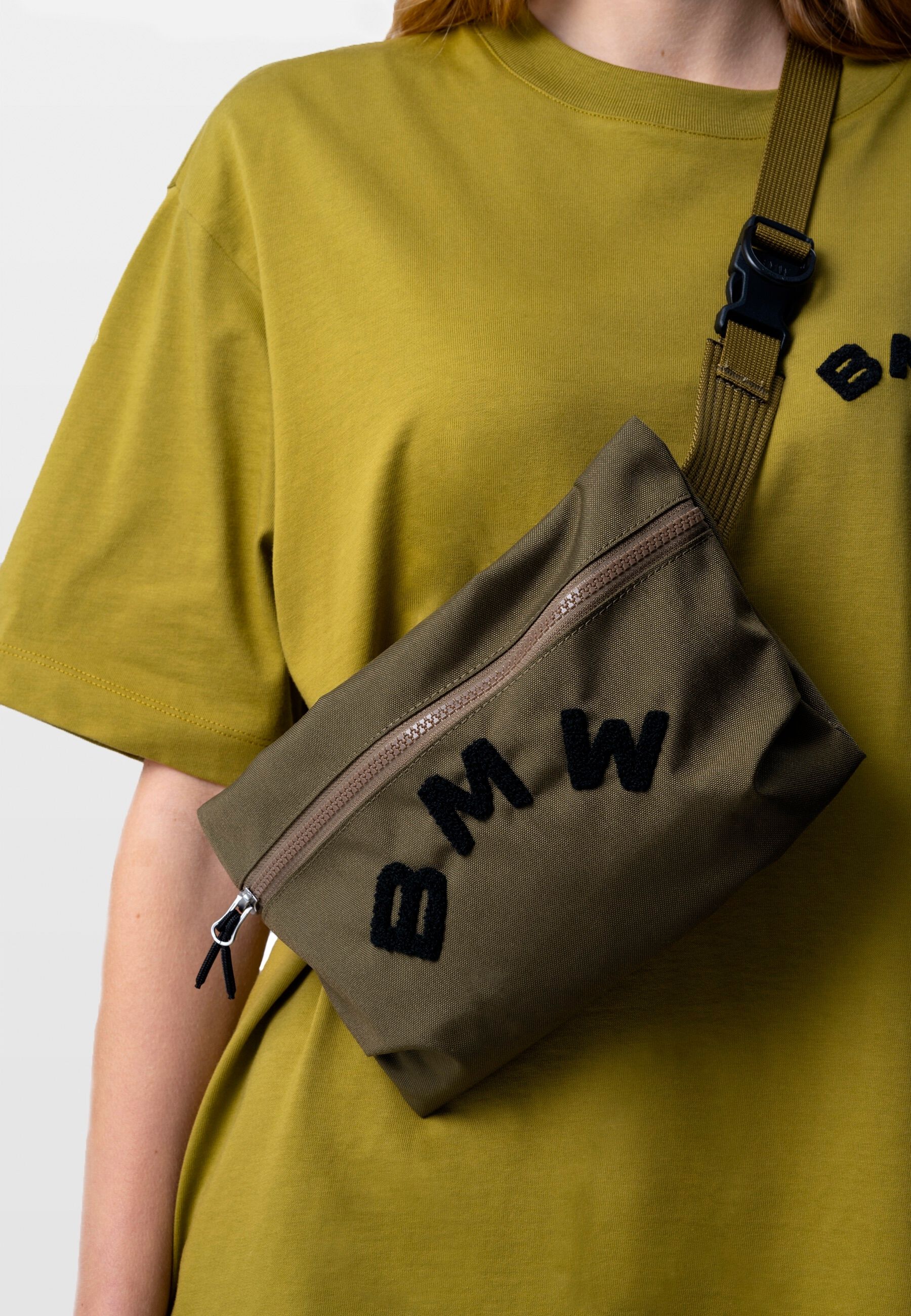 Bmw crossbody bag deals