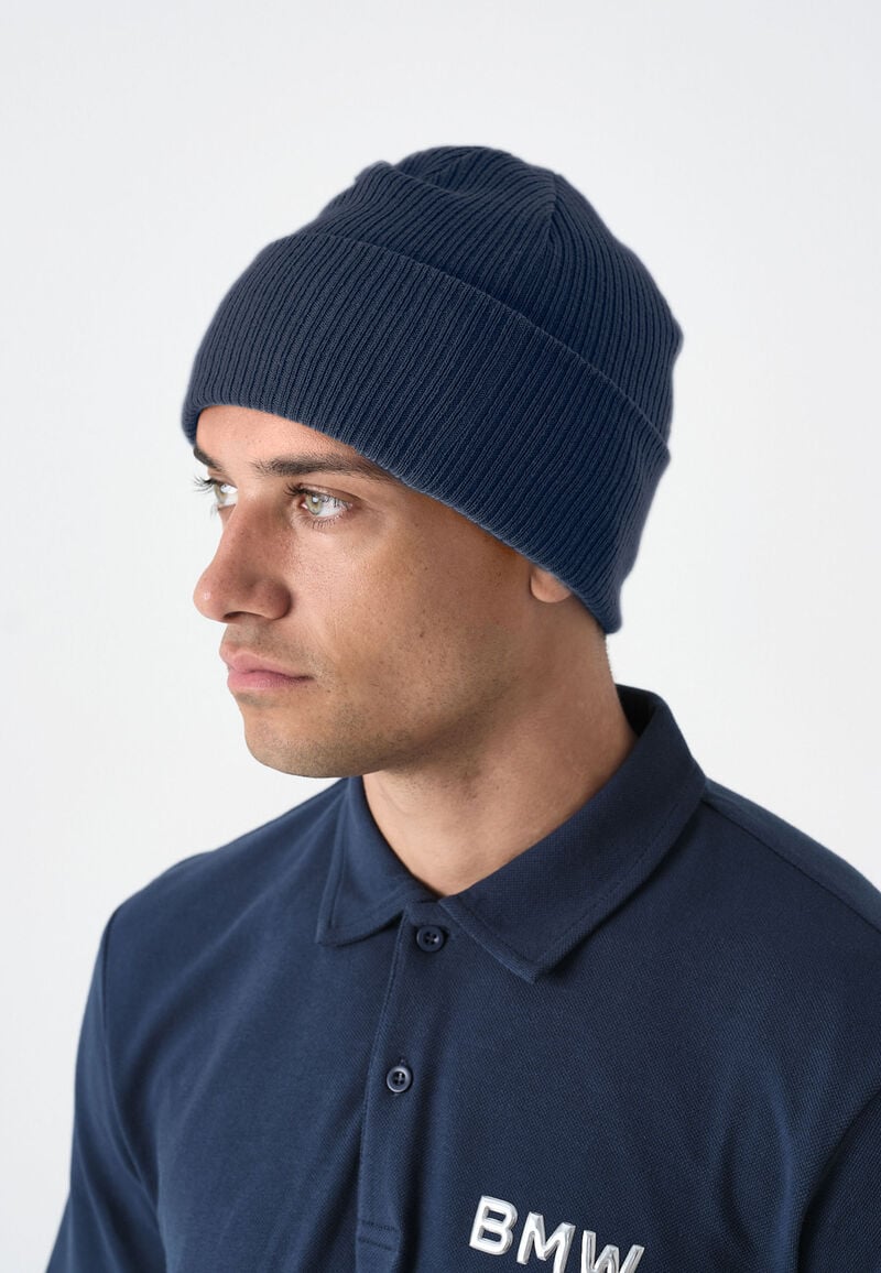 NEUE Klasse Beanie