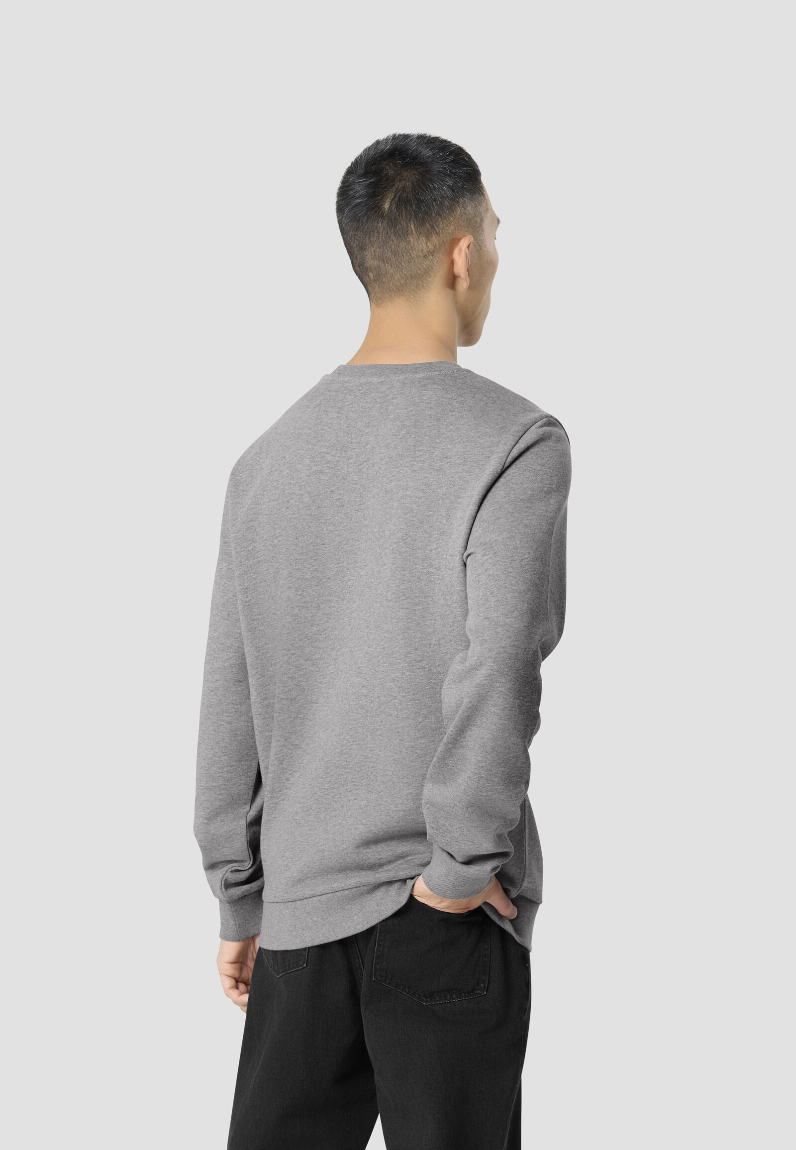 CORE MICRO M SWEAT CREW - model
