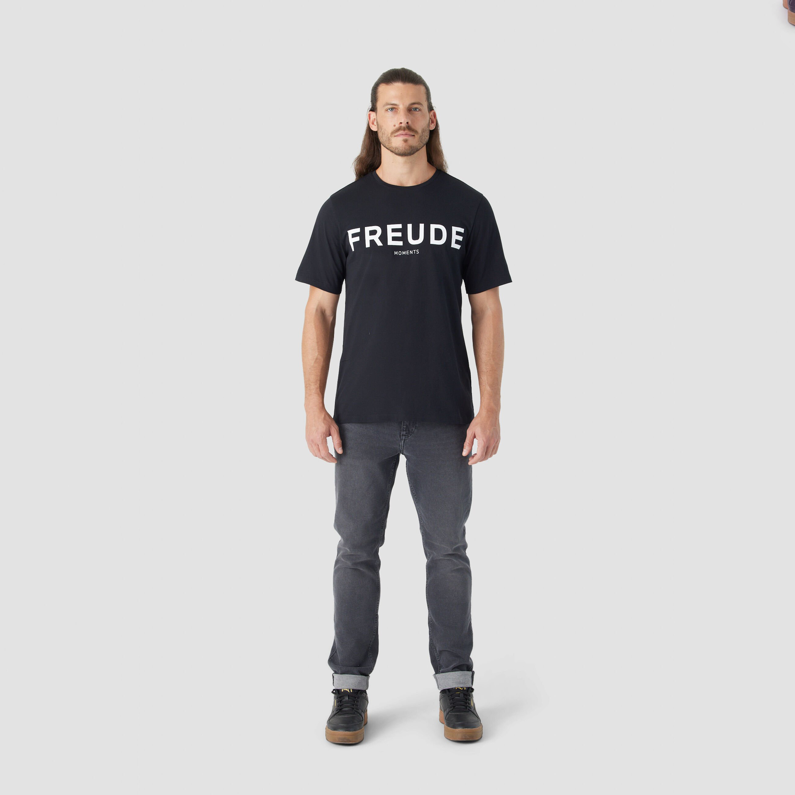 FREUDE LOGO T-SHIRT - model