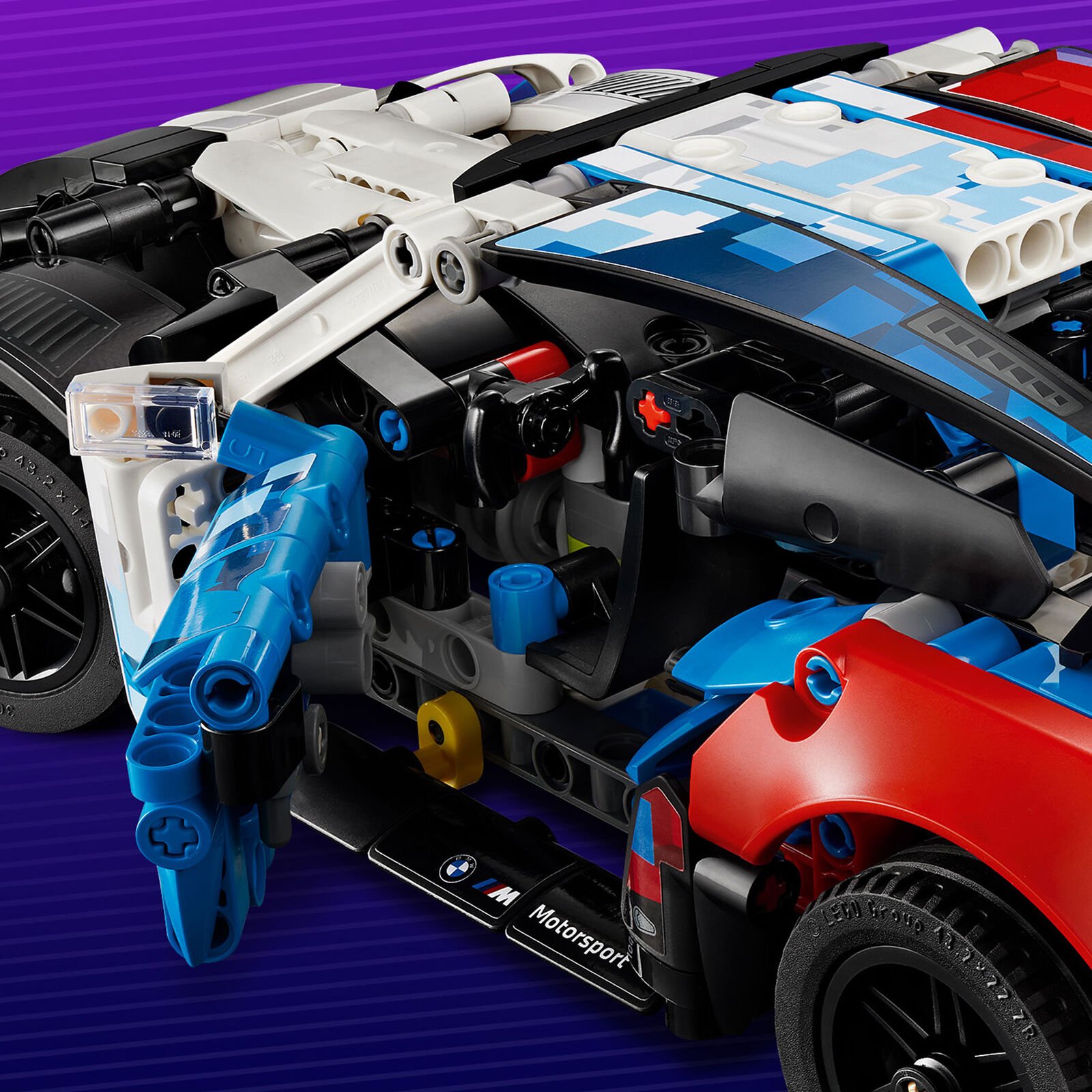BMW LEGO M4 GT3 TECHNIC - hi-res