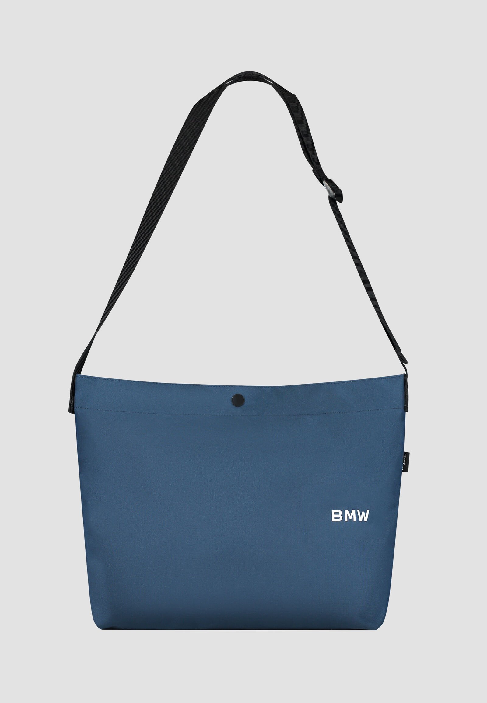 KLASSE SHOLDERBAG - model