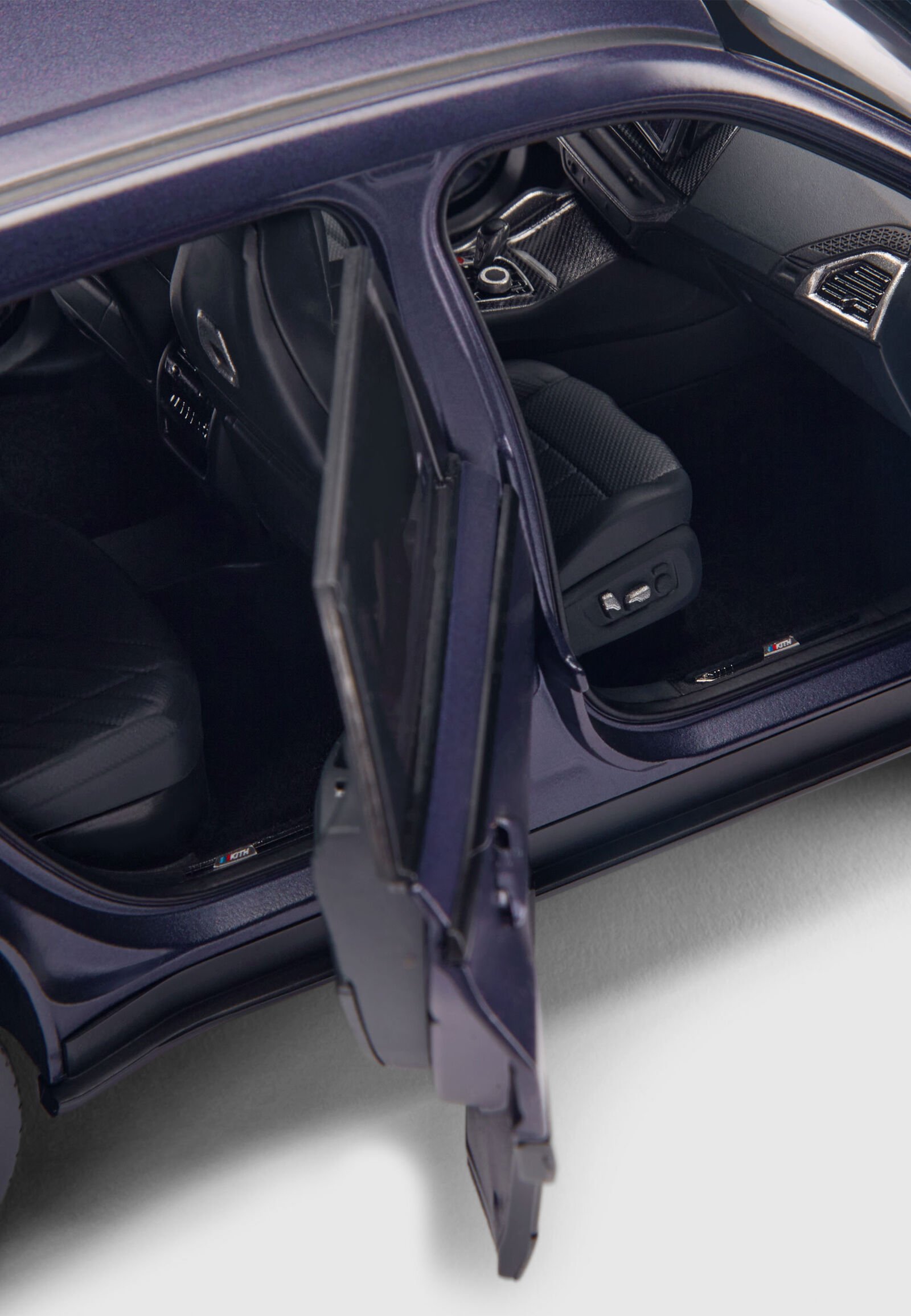BMW XM KITH, 1:18 - hi-res