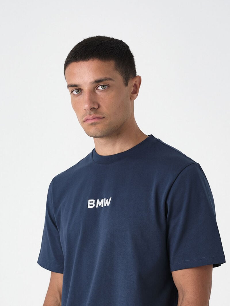 NEUE KLASSE T-shirt