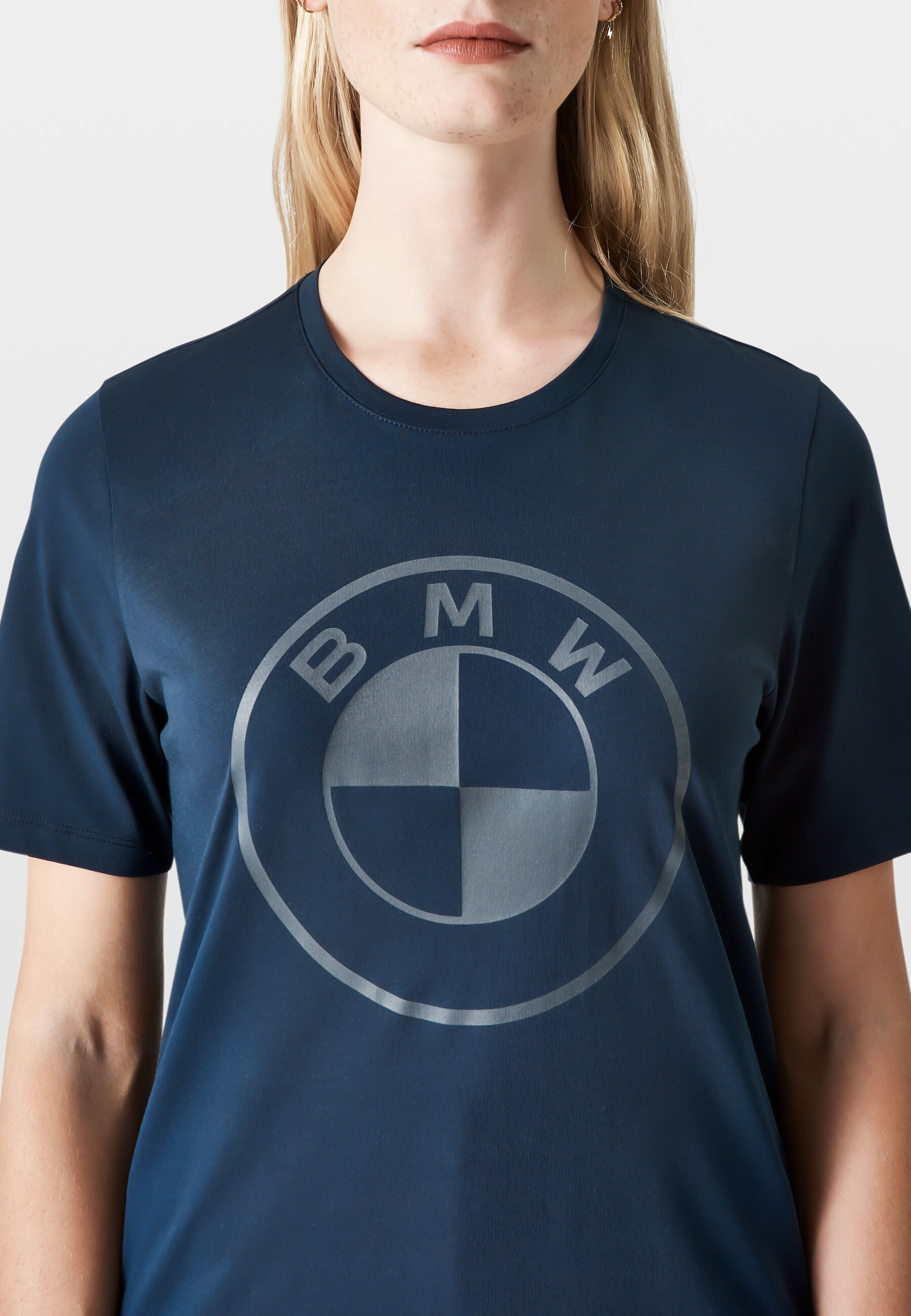 Bmw logo hot sale t shirt