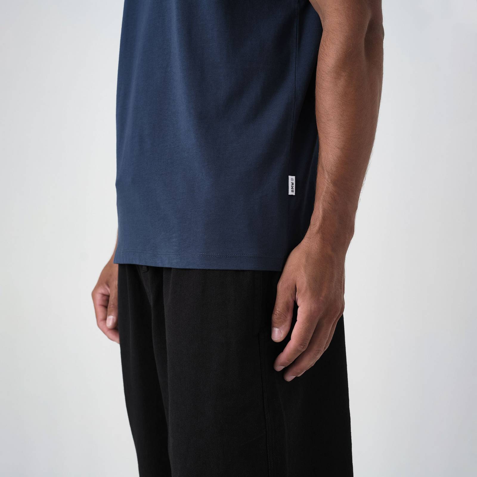 KLASSE CAR T-SHIRT - model