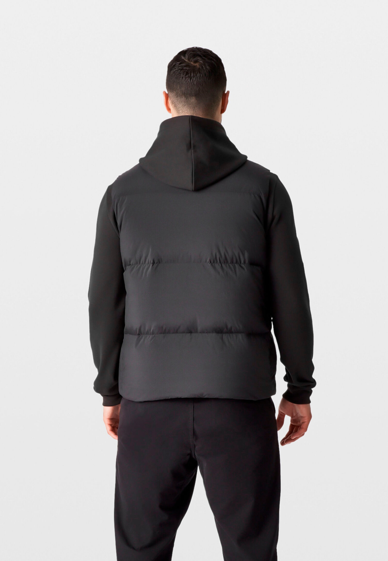 CORE TAG INSULATION GILET - model