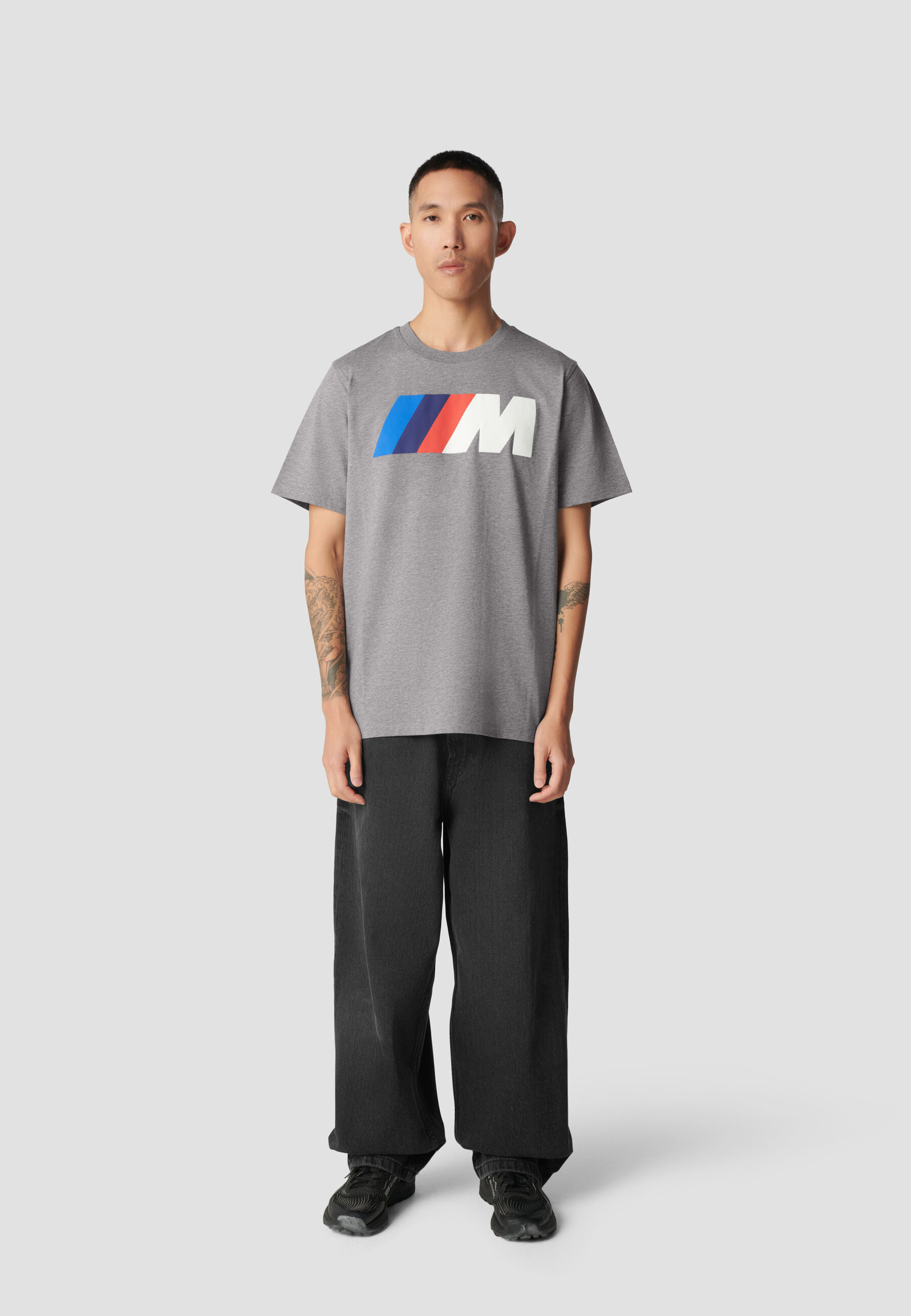 Tシャツ・カットソー VETEMENTS Men T Shirts UA66TR645GGREYMELANGE Grey Only VETEMENTS T-Shirt in Grey Melange – SVRN
