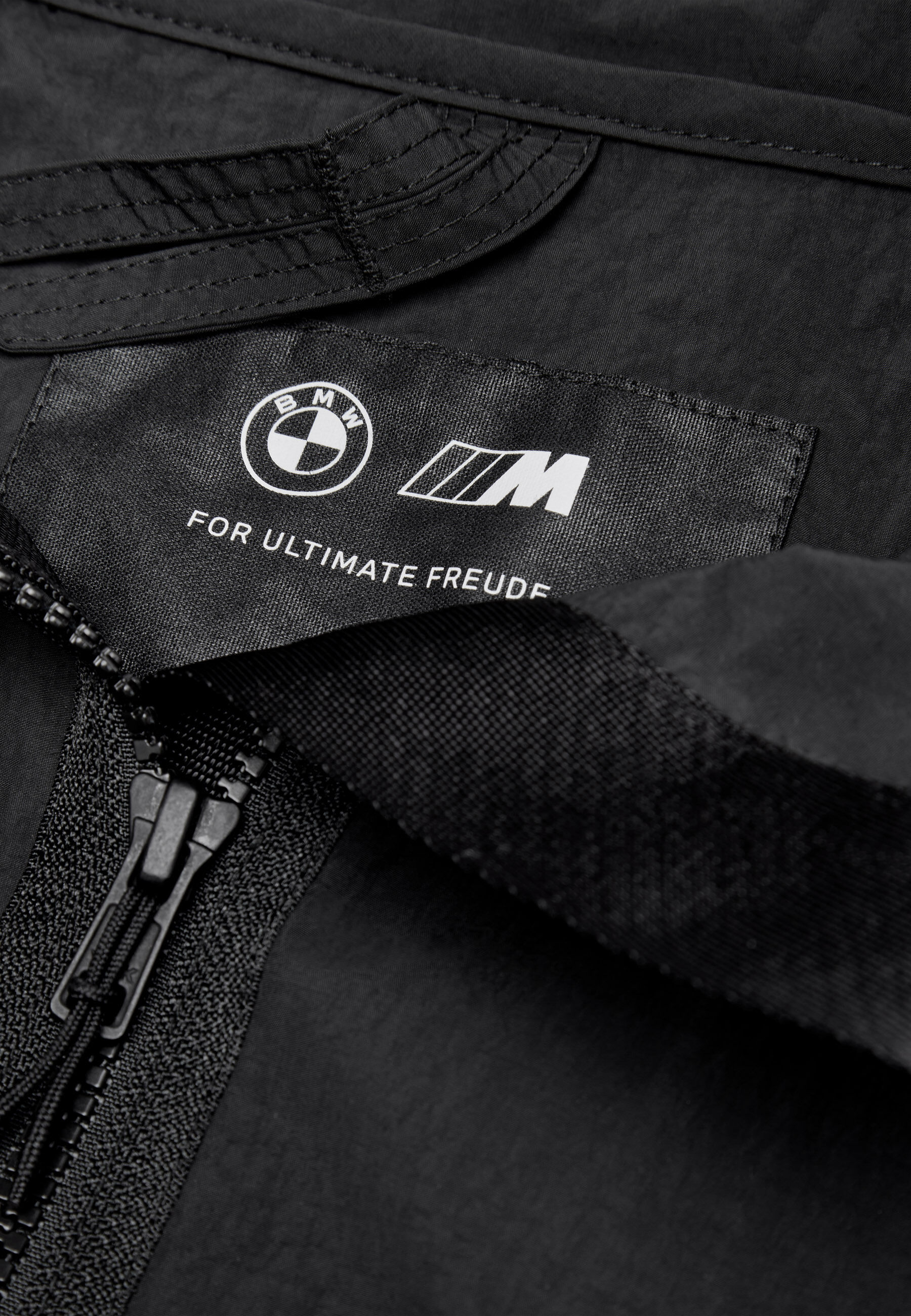 Black bmw jacket online