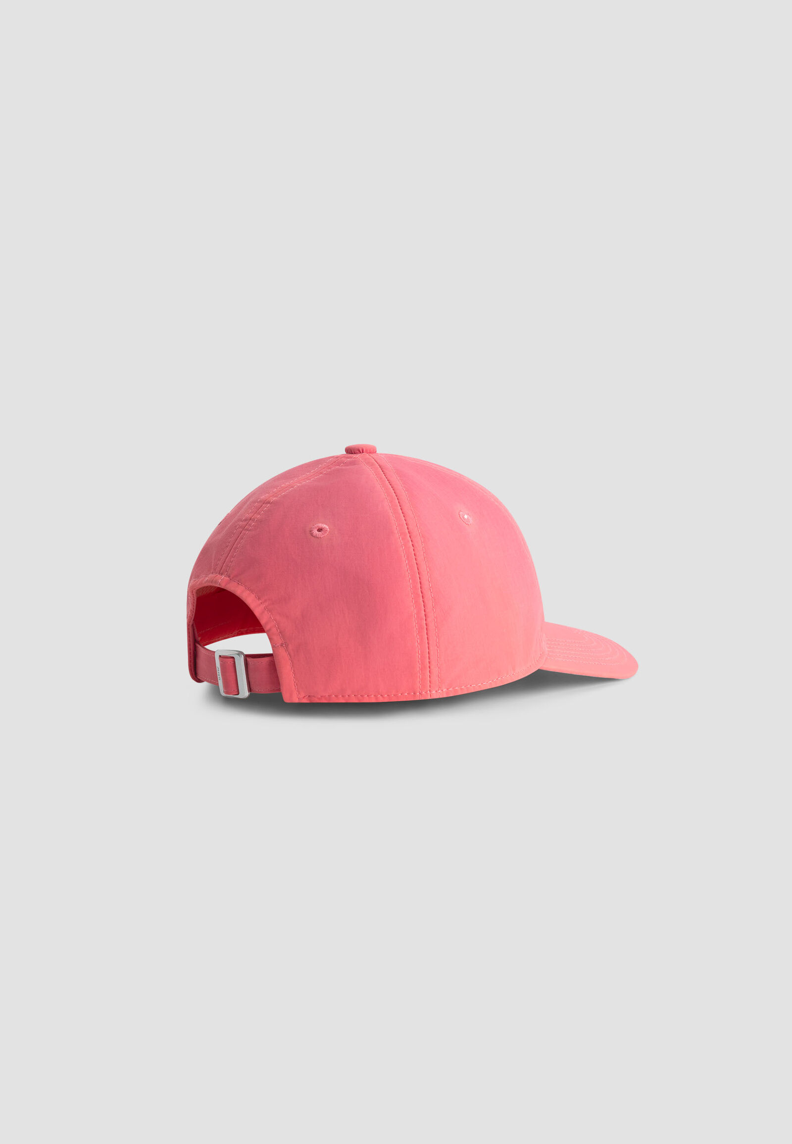 CORE PIXEL CAP - hi-res