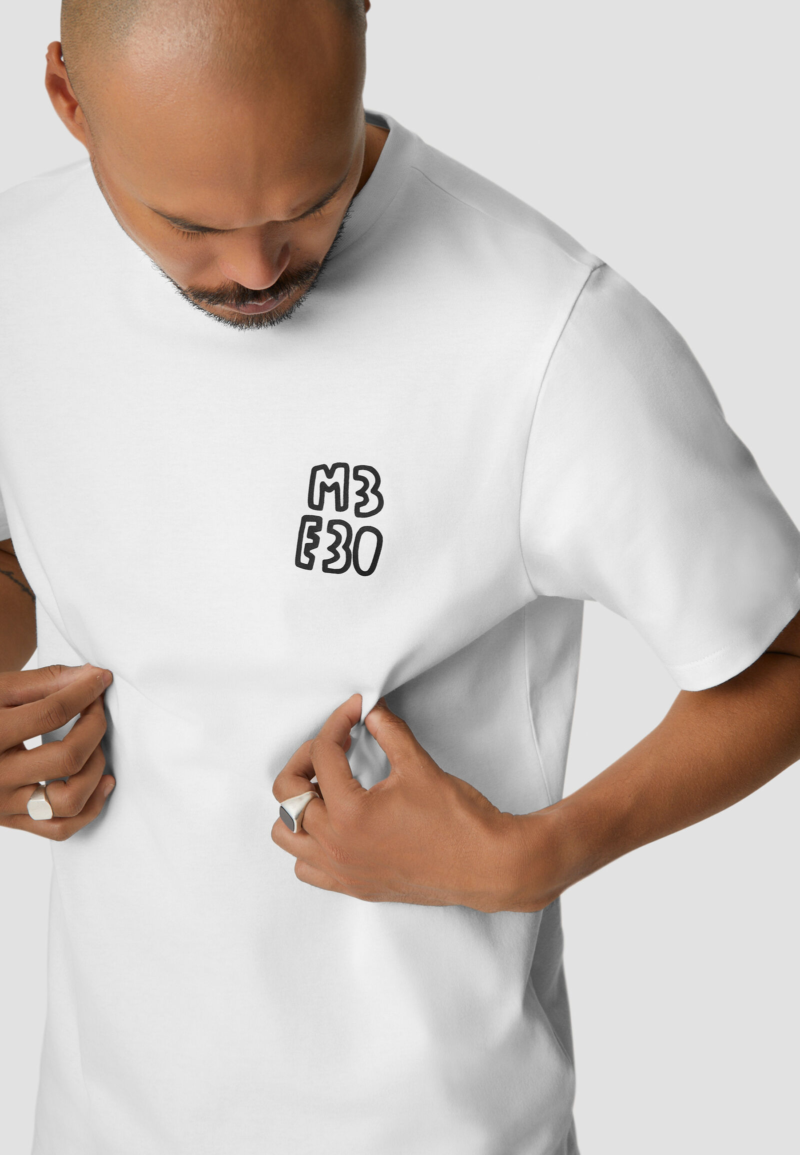 BMW x Michael Wiethaus E30 Print T-Shirt - model
