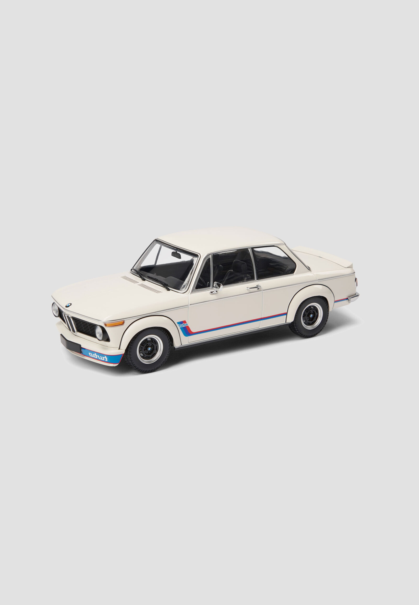 BMW 2002 TURBO 1:18 - hi-res