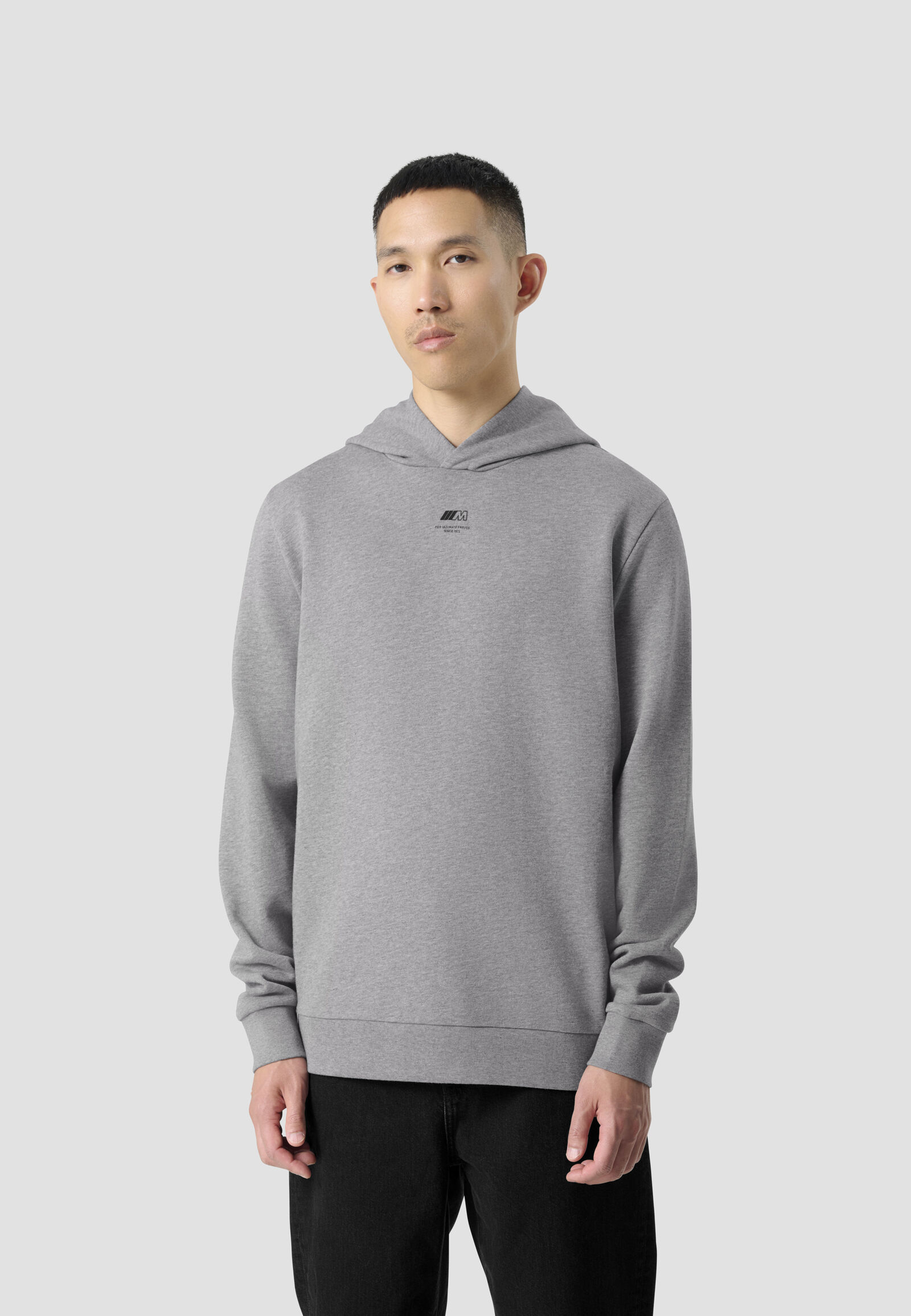 CORE MICRO M HOODIE - model