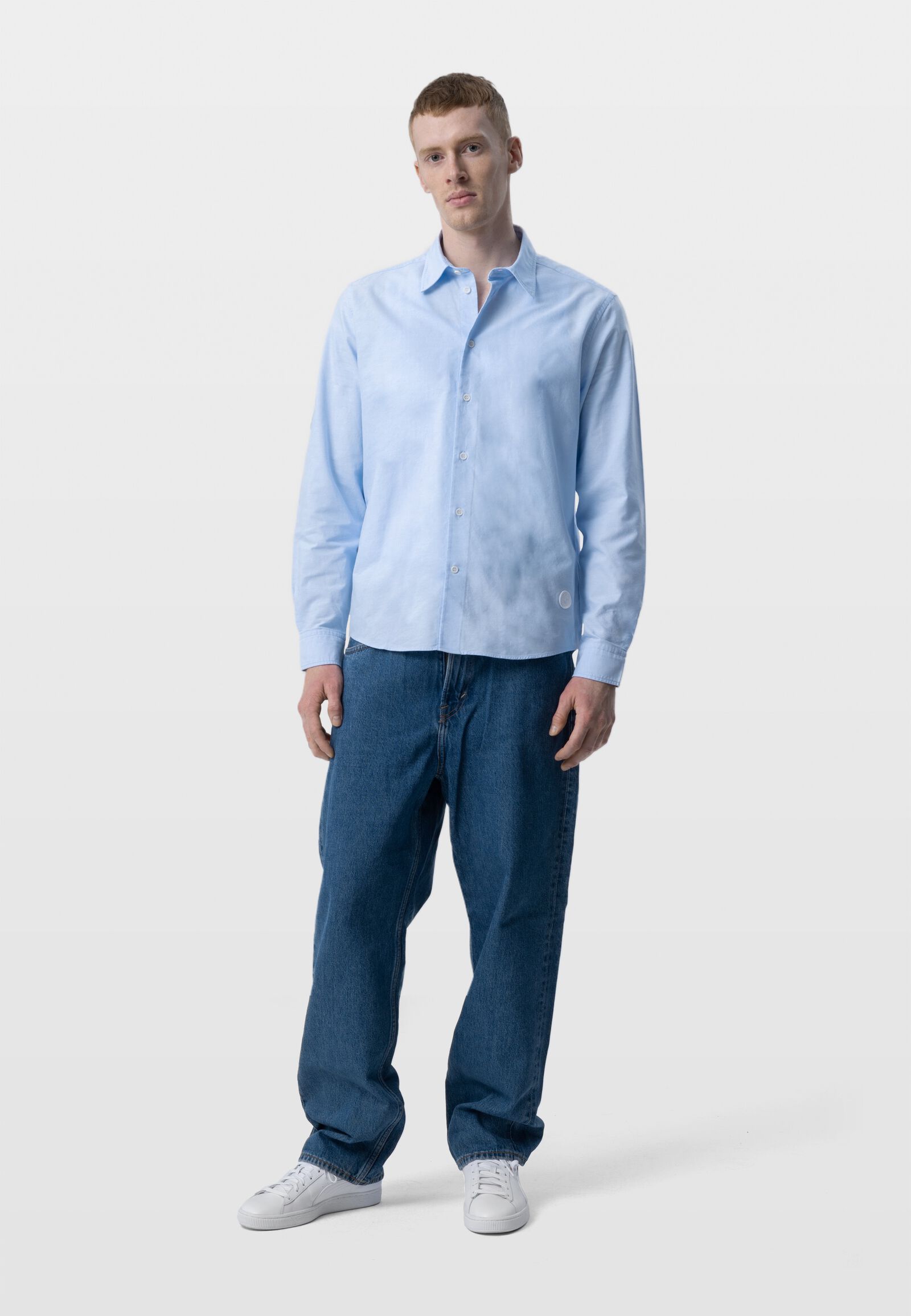 LONG SLEEVE SHIRT - model