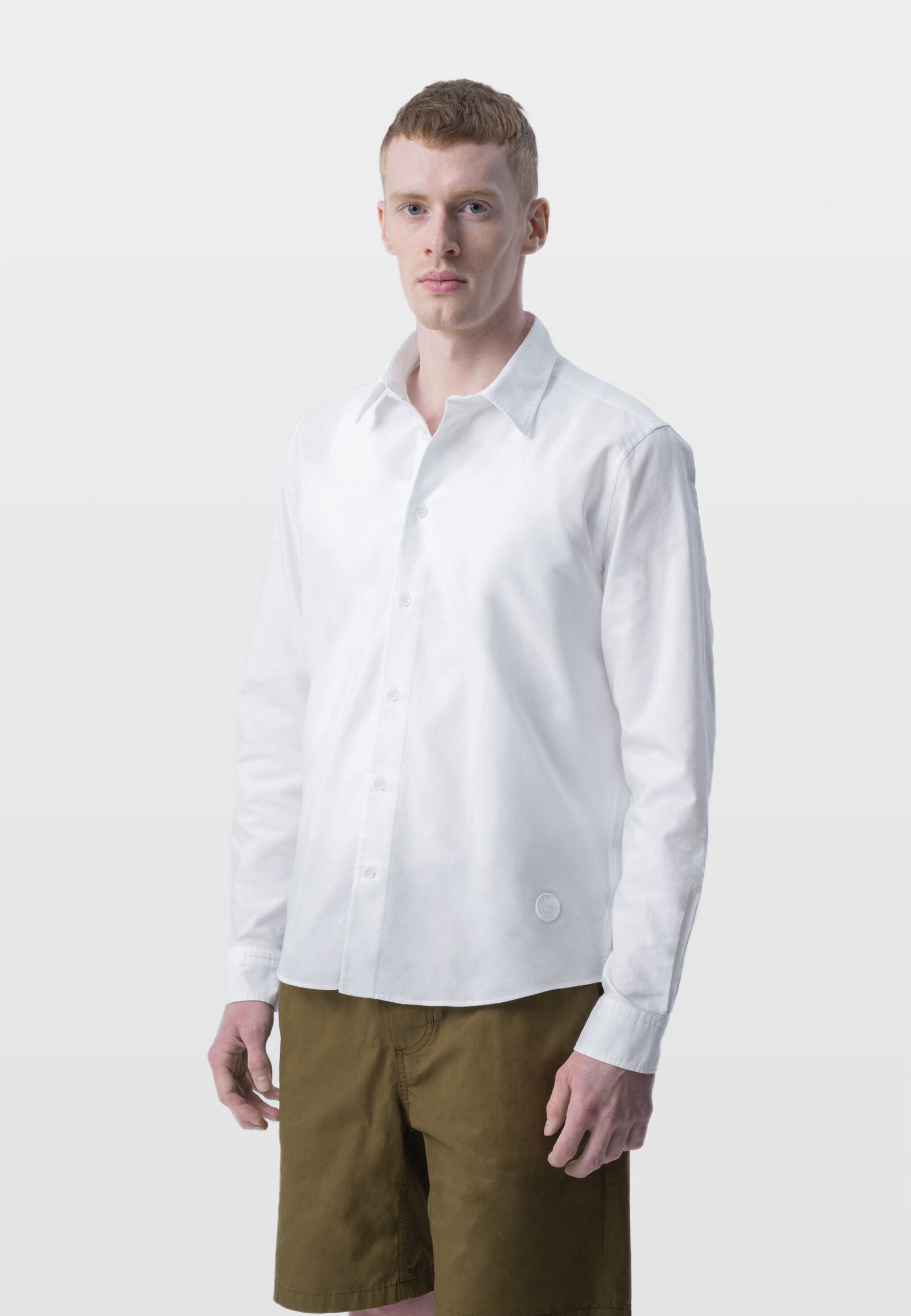 LONG SLEEVE SHIRT - model