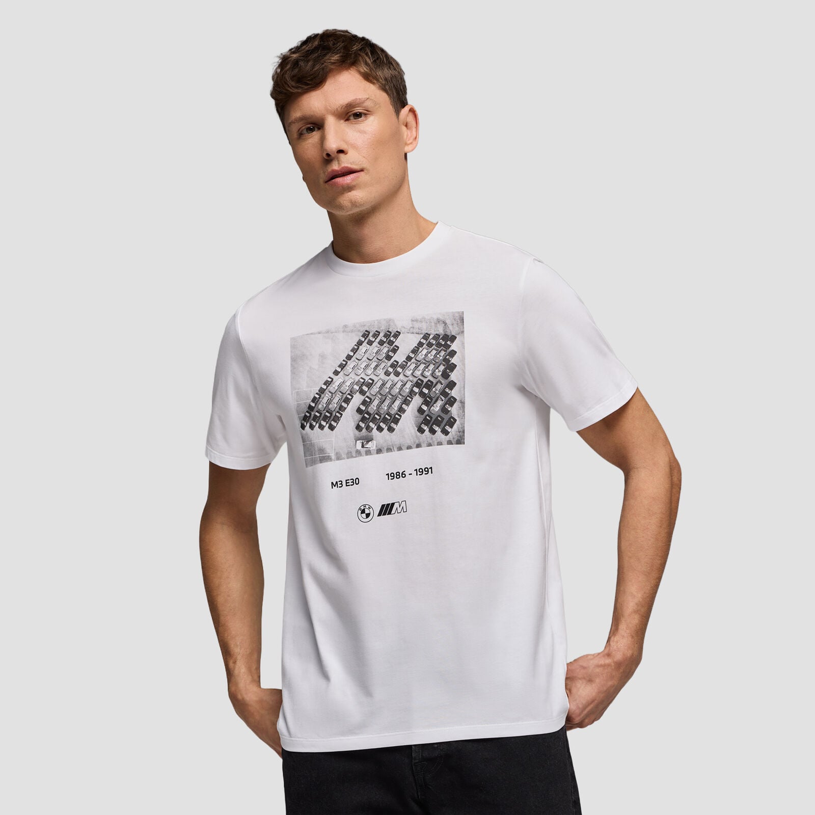 CORE M 40 YRS CAR PARK T-SHIRT - True White