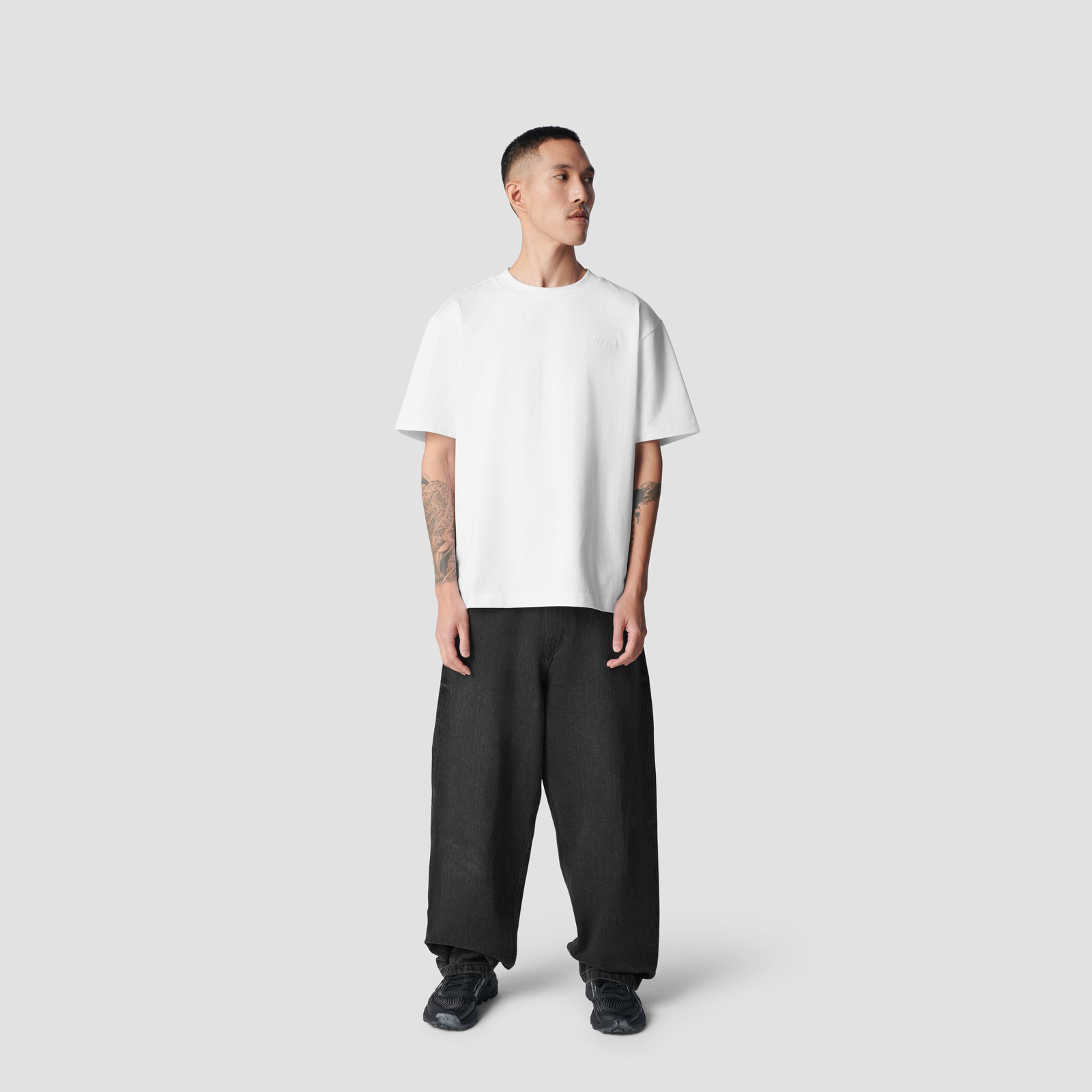 REVERSE M SS OVERSIZED T-SHIRT - white
